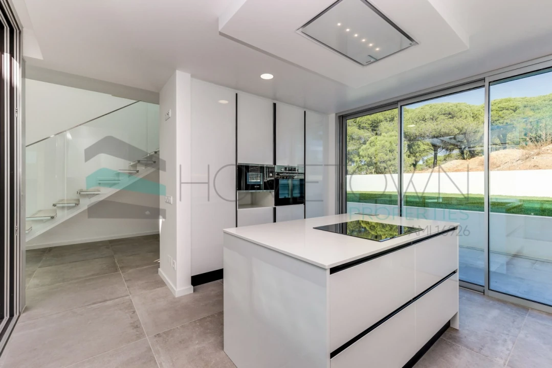 Moradia T4 para Venda em Almancil Foto 18