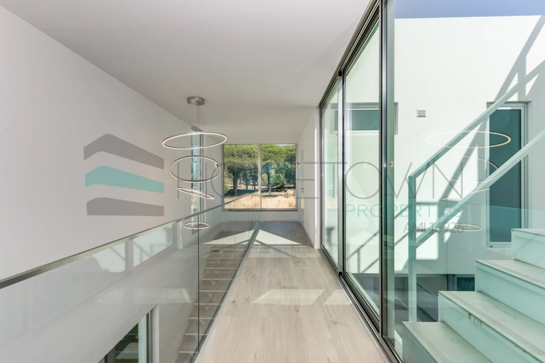 Moradia T4 para Venda em Almancil Foto 24