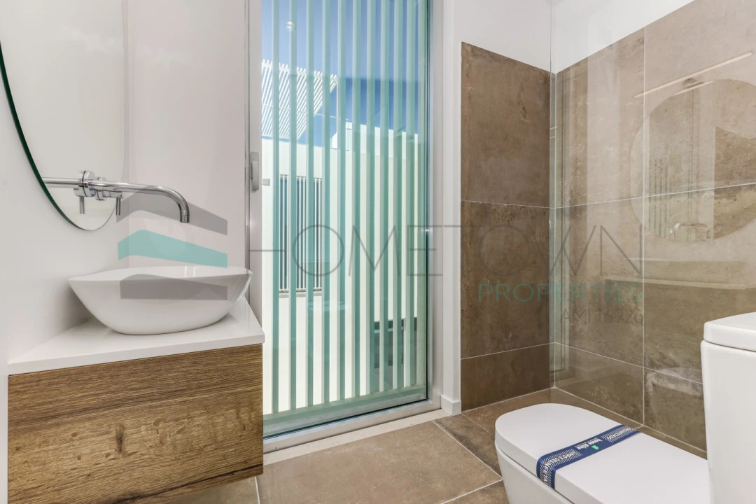 Moradia T4 para Venda em Almancil Foto 35