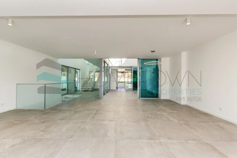 Moradia T4 para Venda em Almancil Foto 7