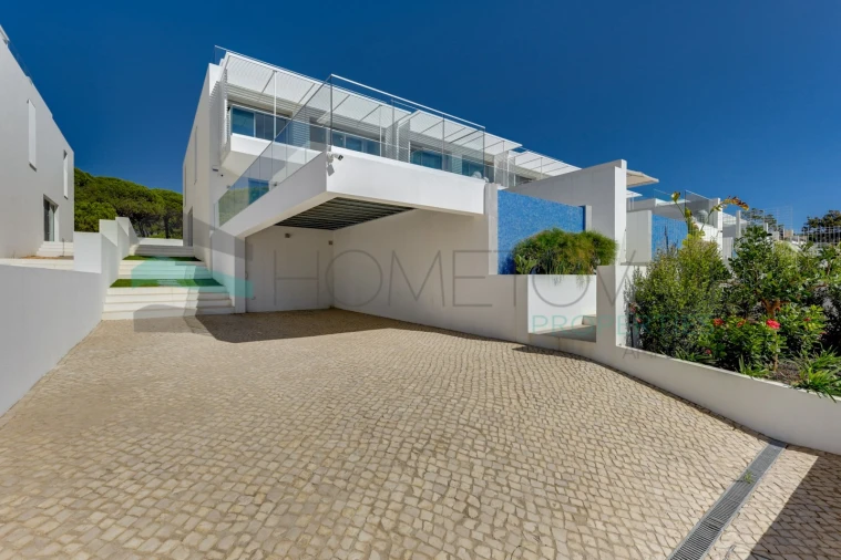 Moradia T4 para Venda em Almancil Foto 48