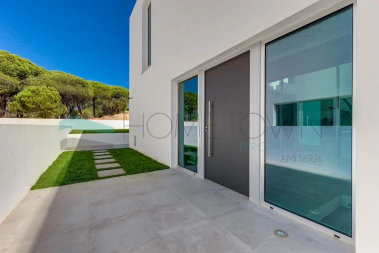 Moradia T4 para Venda em Almancil Foto 50