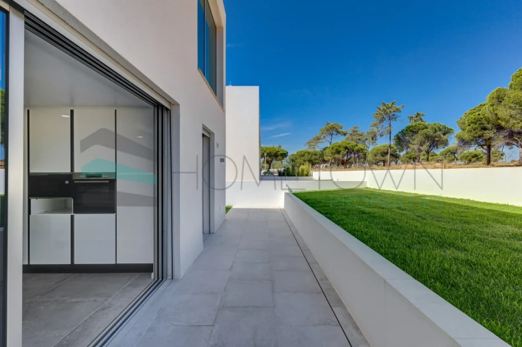 Moradia T4 para Venda em Almancil Foto 53