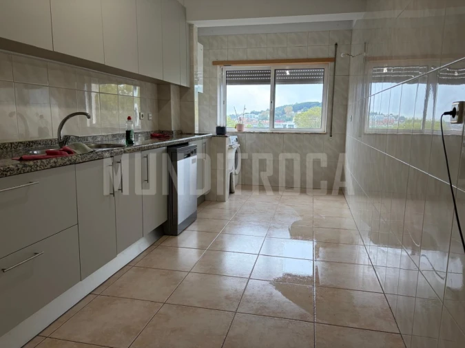 Apartamento T3 para Arrendamento em Gualtar Foto 14
