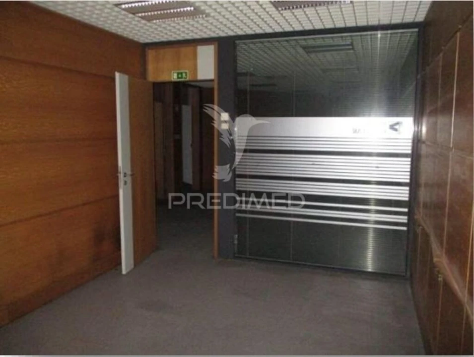 Loja para Venda em Paços de Ferreira Foto 7