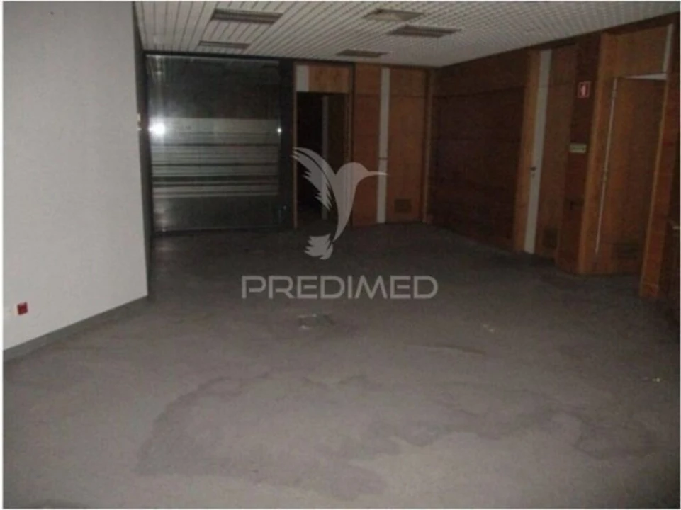 Loja para Venda em Paços de Ferreira Foto 4