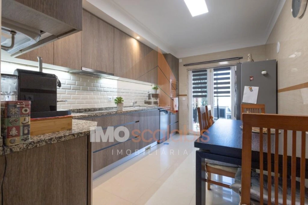 Apartamento T3 para Venda em Romeira e Várzea Foto 14