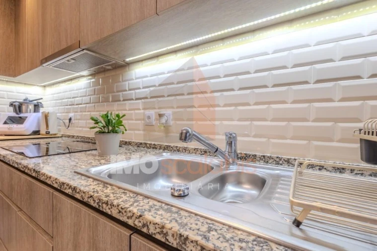 Apartamento T3 para Venda em Romeira e Várzea Foto 18