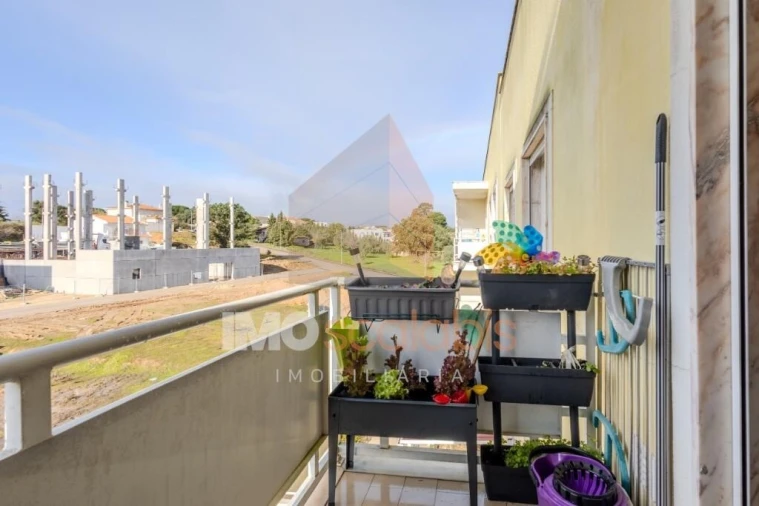 Apartamento T3 para Venda em Romeira e Várzea Foto 12