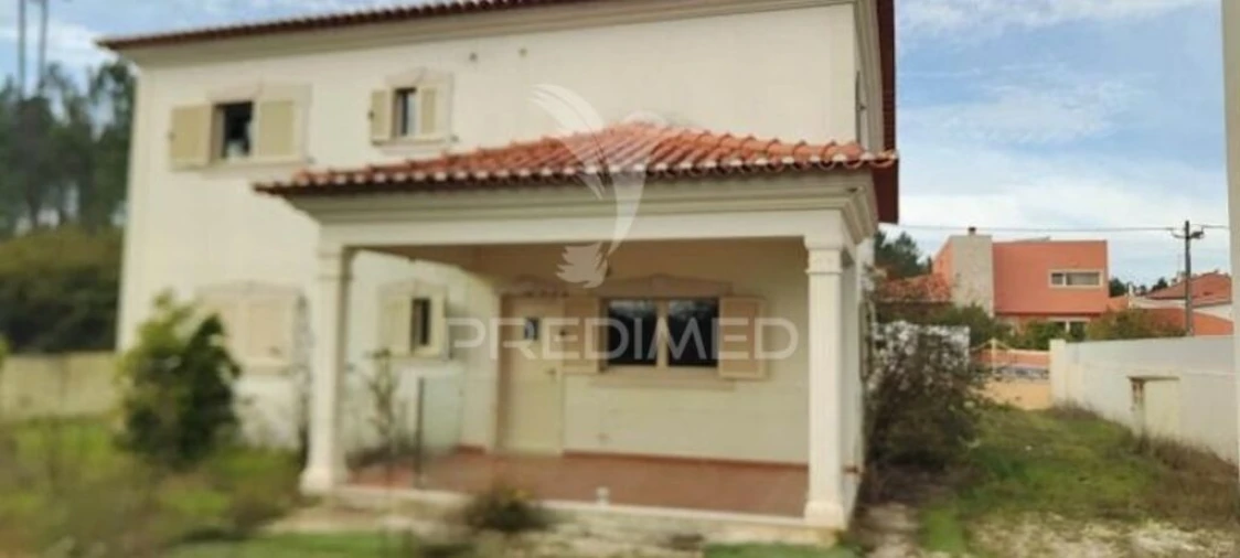 Moradia T4 para Venda em Seiça Foto 12