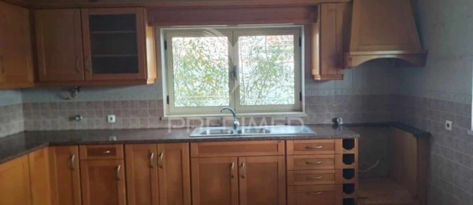 Moradia T4 para Venda em Seiça Foto 5