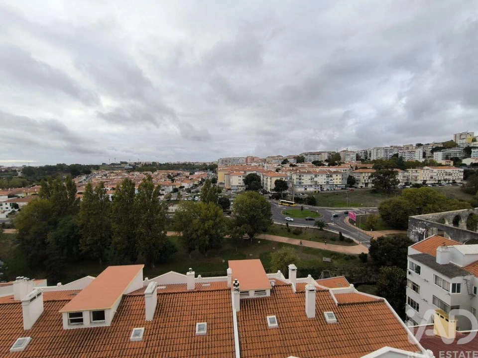 Apartamento T3 para Venda em Queluz e Belas Foto 18