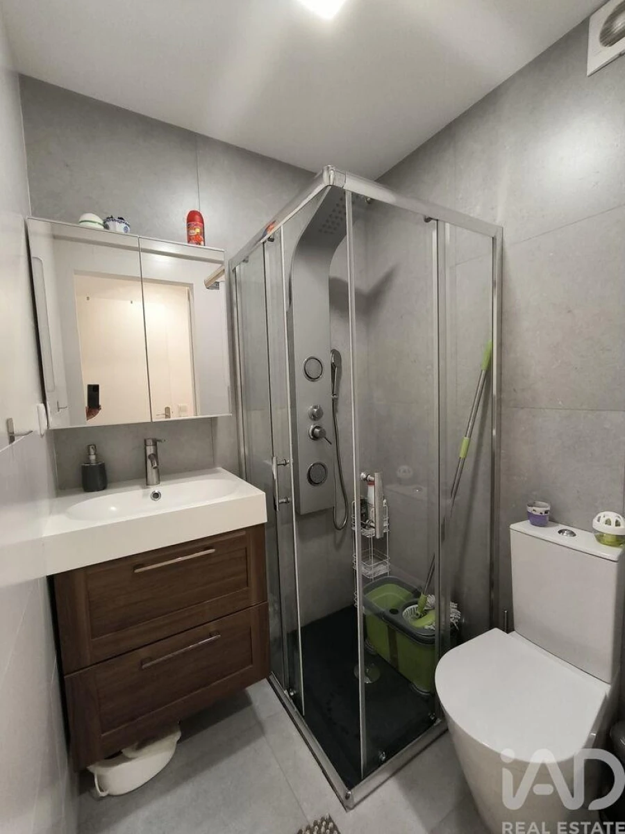Apartamento T3 para Venda em Queluz e Belas Foto 14