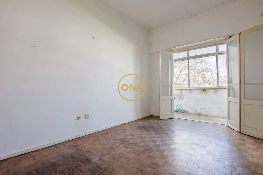 Apartamento T2 para Venda em Seixal, Arrentela e Aldeia de Paio Pires Foto 8