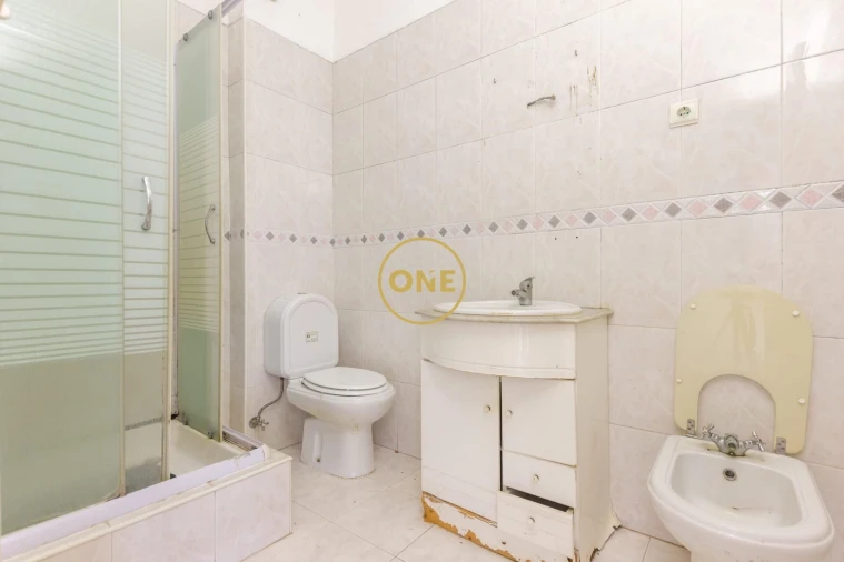 Apartamento T2 para Venda em Seixal, Arrentela e Aldeia de Paio Pires Foto 9