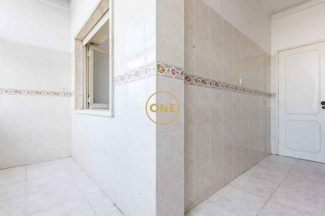 Apartamento T2 para Venda em Seixal, Arrentela e Aldeia de Paio Pires Foto 6