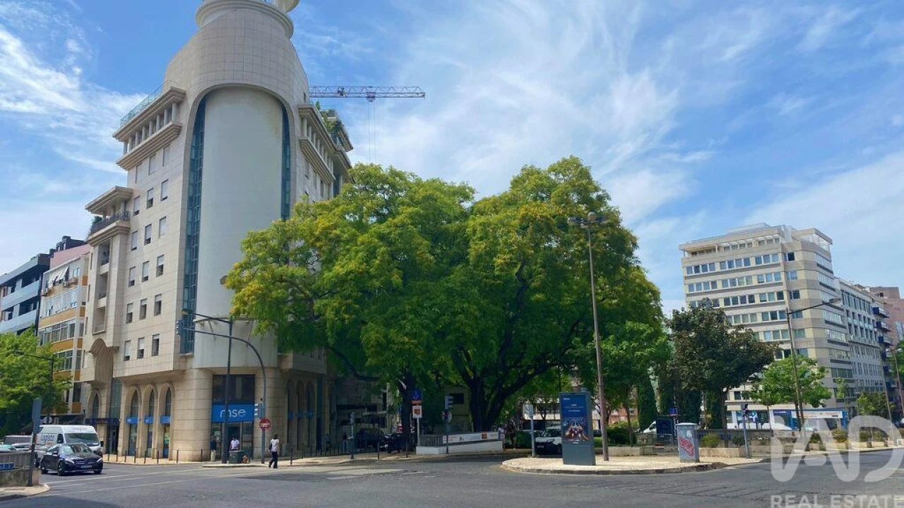 Loja para Trespasse em Avenidas Novas Foto 16