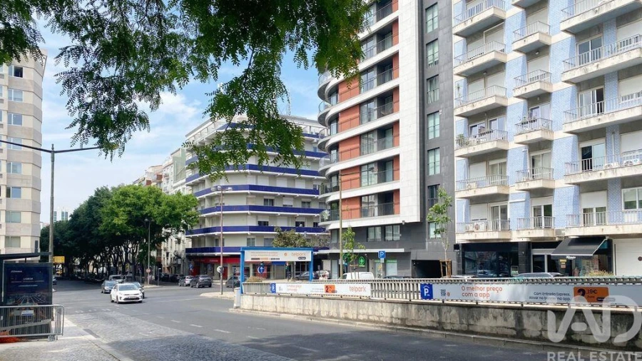 Loja para Trespasse em Avenidas Novas Foto 14