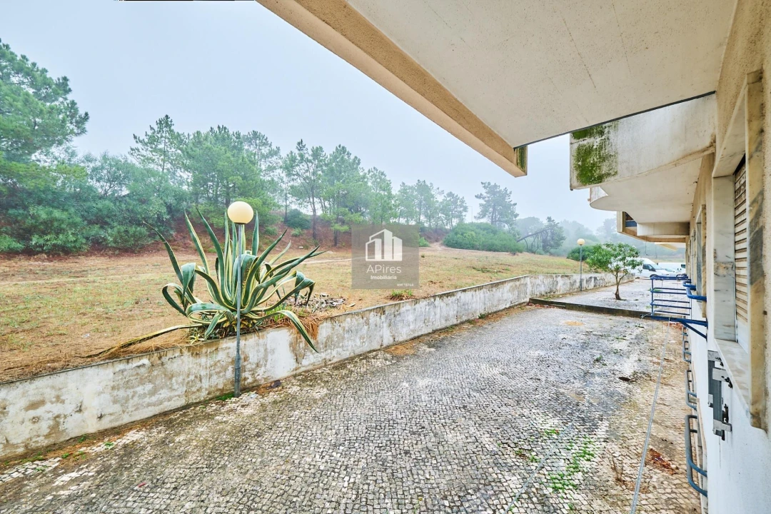Apartamento T2 para Venda em Charneca de Caparica e Sobreda Foto 17