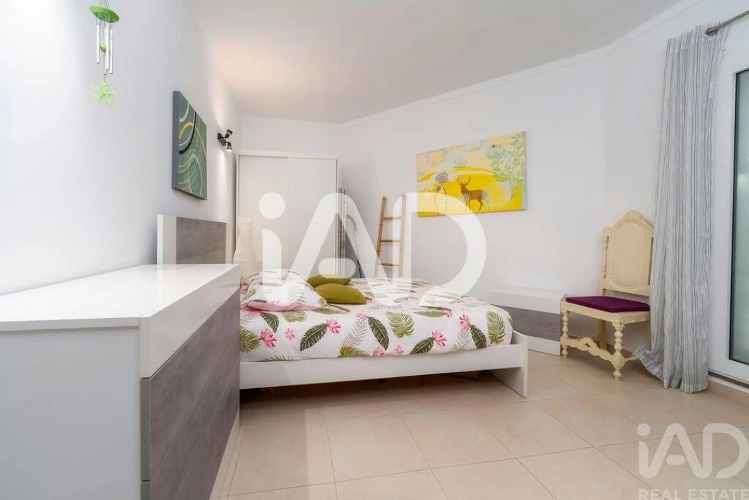 Apartamento T2 para Venda em Quarteira Foto 31