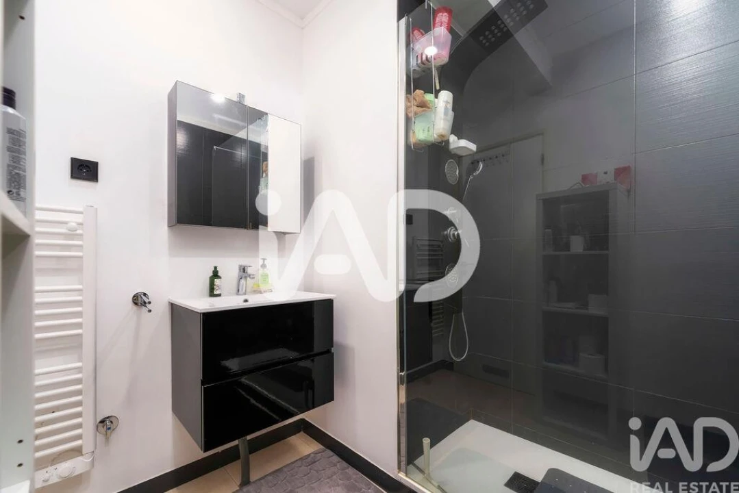 Apartamento T2 para Venda em Quarteira Foto 35