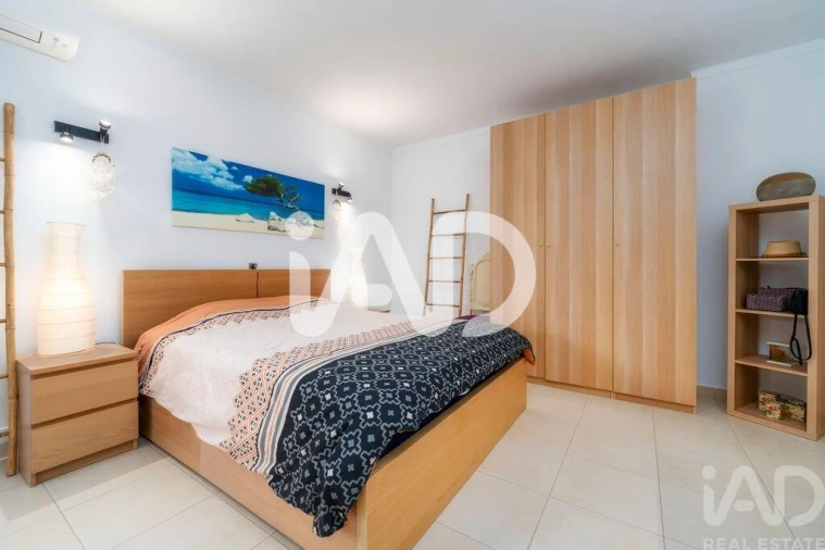 Apartamento T2 para Venda em Quarteira Foto 27