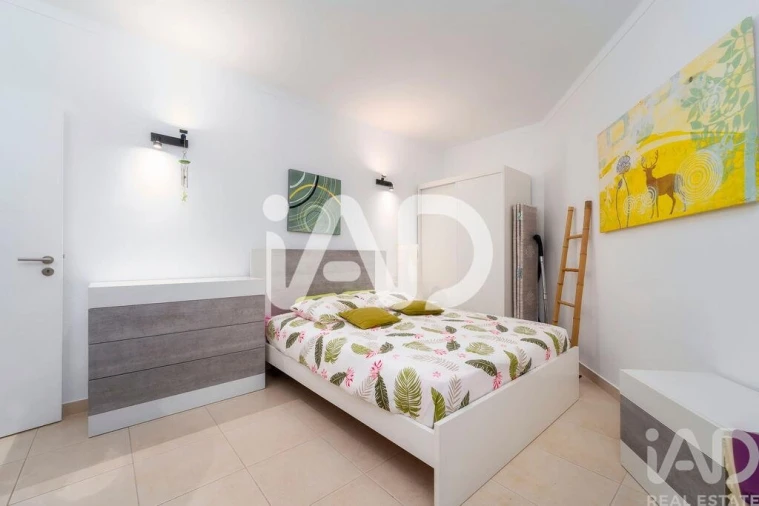 Apartamento T2 para Venda em Quarteira Foto 32