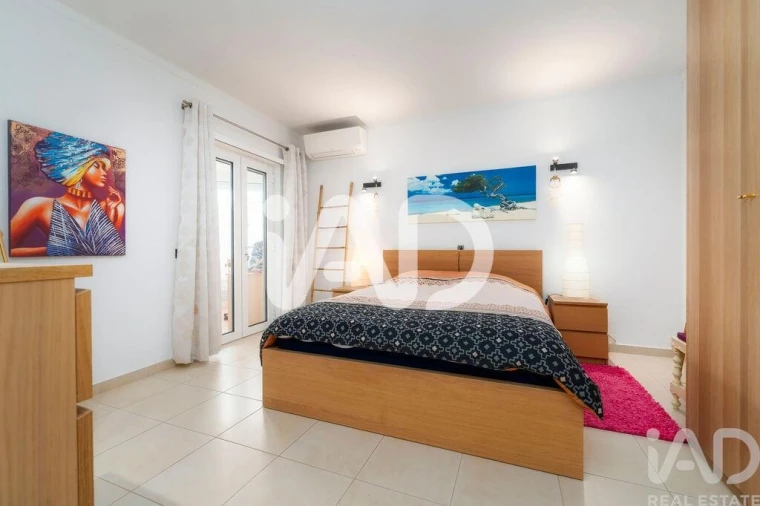 Apartamento T2 para Venda em Quarteira Foto 23