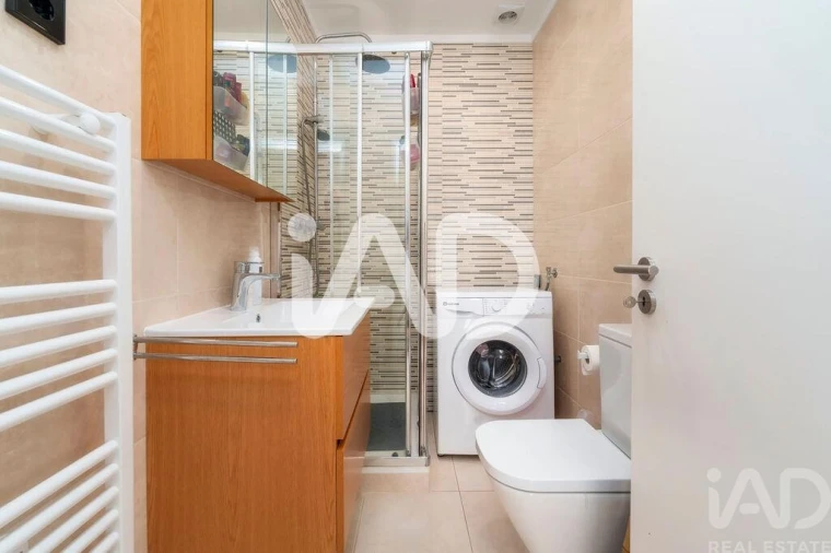 Apartamento T2 para Venda em Quarteira Foto 9