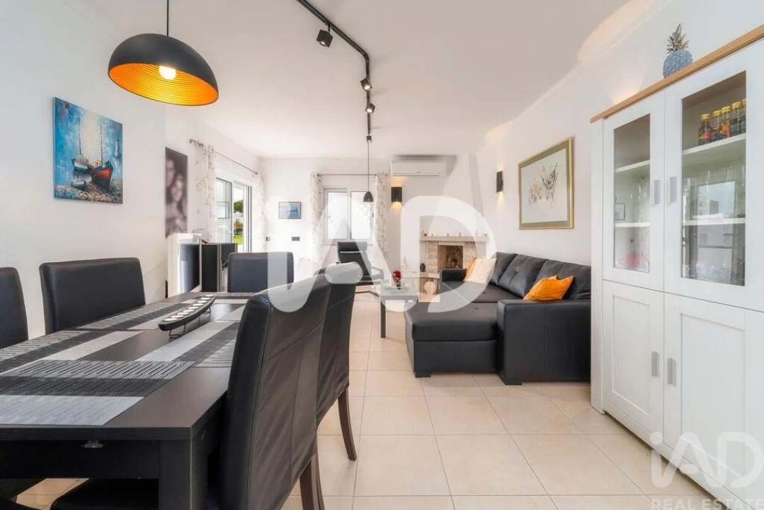 Apartamento T2 para Venda em Quarteira Foto 13