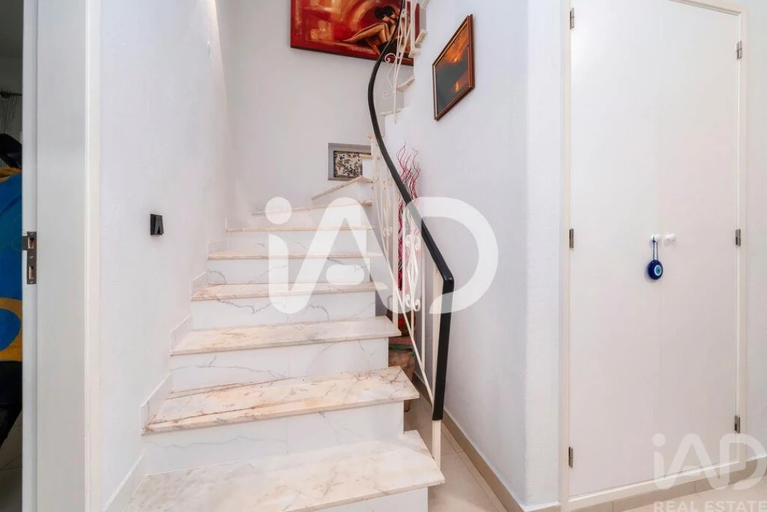 Apartamento T2 para Venda em Quarteira Foto 36