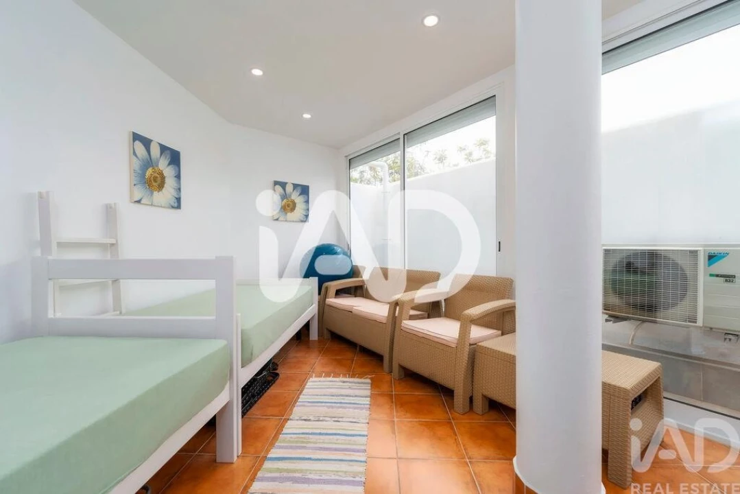 Apartamento T2 para Venda em Quarteira Foto 29