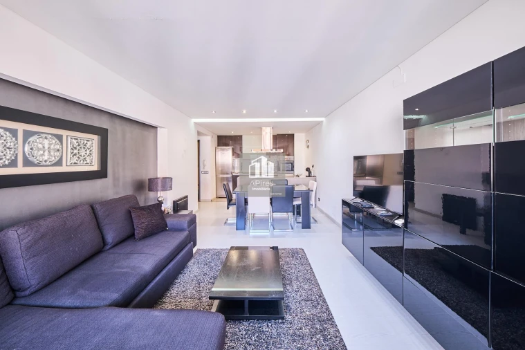 Apartamento T1 para Venda em Costa da Caparica Foto 4