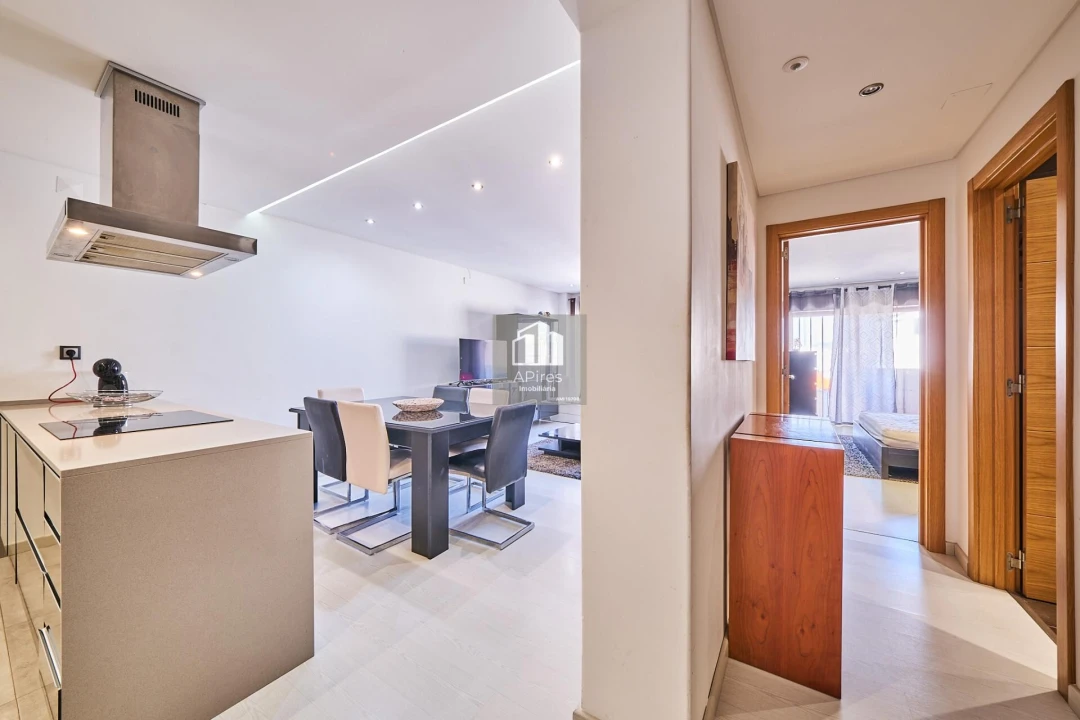 Apartamento T1 para Venda em Costa da Caparica Foto 2