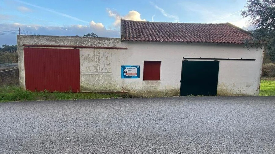 Armazém para Venda em Ventosa