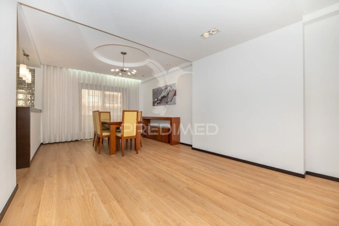 Apartamento T3 para Venda em Nogueira, Fraião e Lamaçães Foto 11