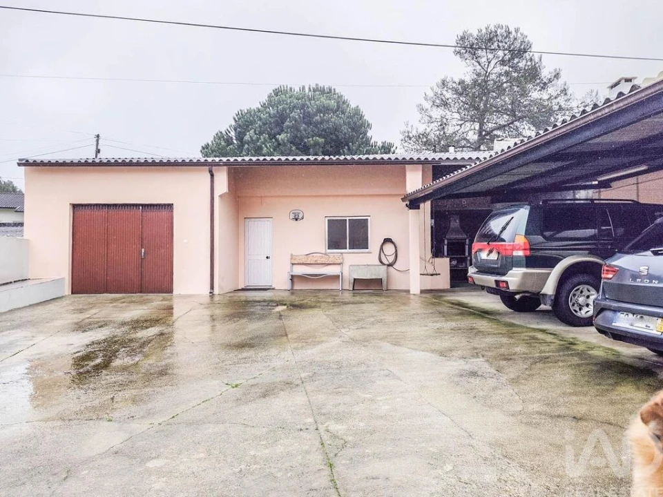 Moradia T4 para Venda em Marinha Grande Foto 26