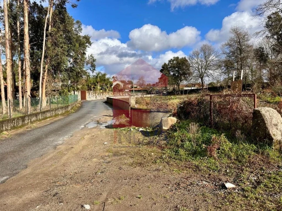 Terreno para Venda em Turiz Foto 30