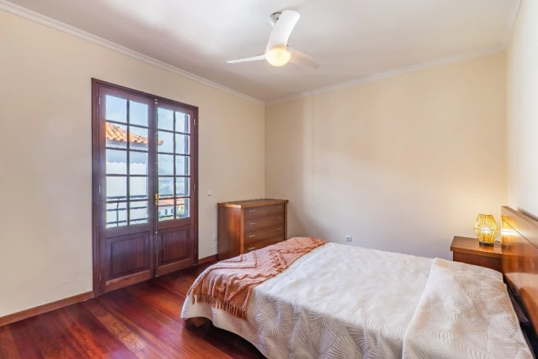 Moradia T3 para Venda em Santana Foto 24