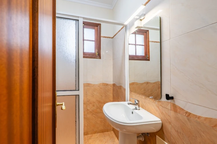 Moradia T3 para Venda em Santana Foto 37