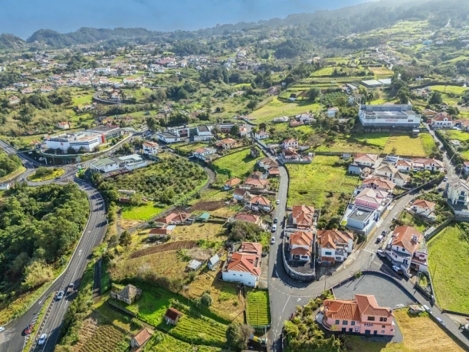 Moradia T3 para Venda em Santana Foto 73