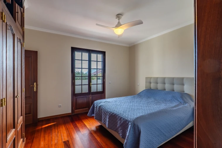 Moradia T3 para Venda em Santana Foto 19