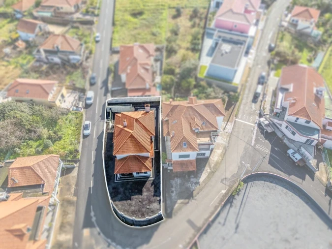 Moradia T3 para Venda em Santana Foto 69