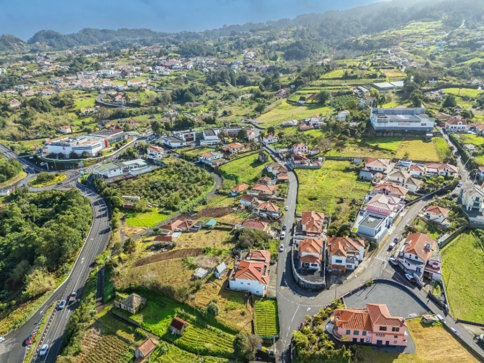 Moradia T3 para Venda em Santana Foto 73