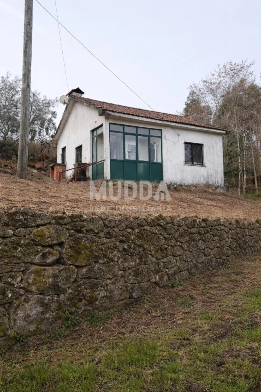 Moradia T1 para Venda em São João do Monte e Mosteirinho