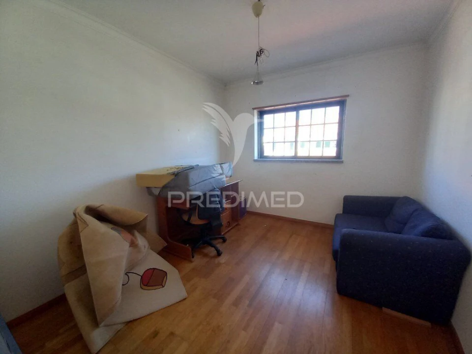 Moradia T4 para Venda em Santo Isidoro Foto 20