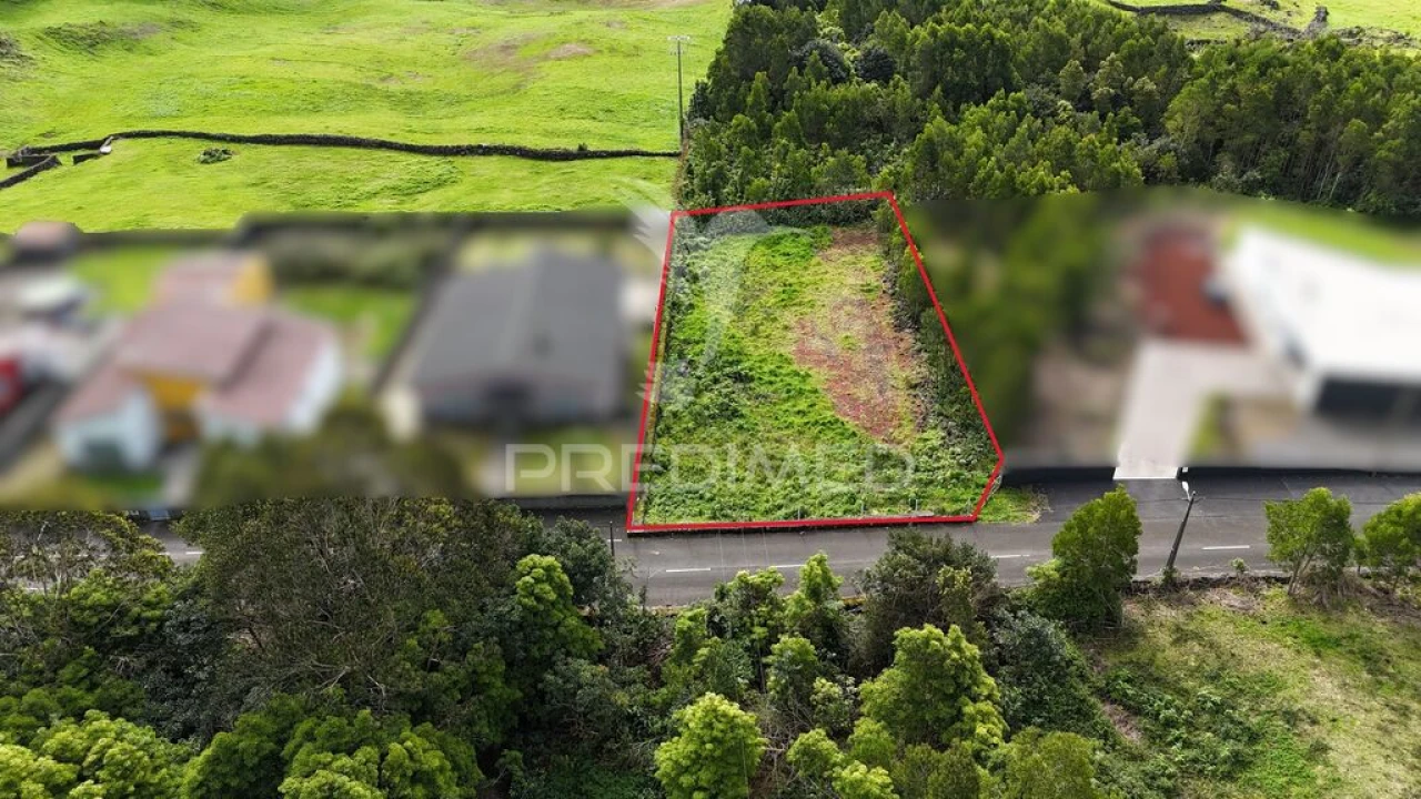 Terreno para Venda em Terra Chã Foto 1