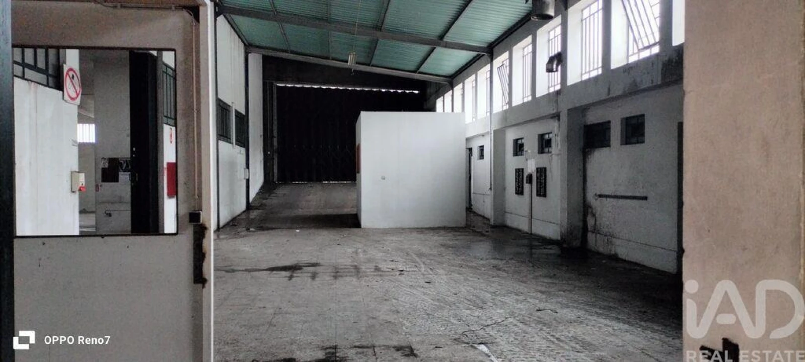 Armazém para Venda em Escapães Foto 30