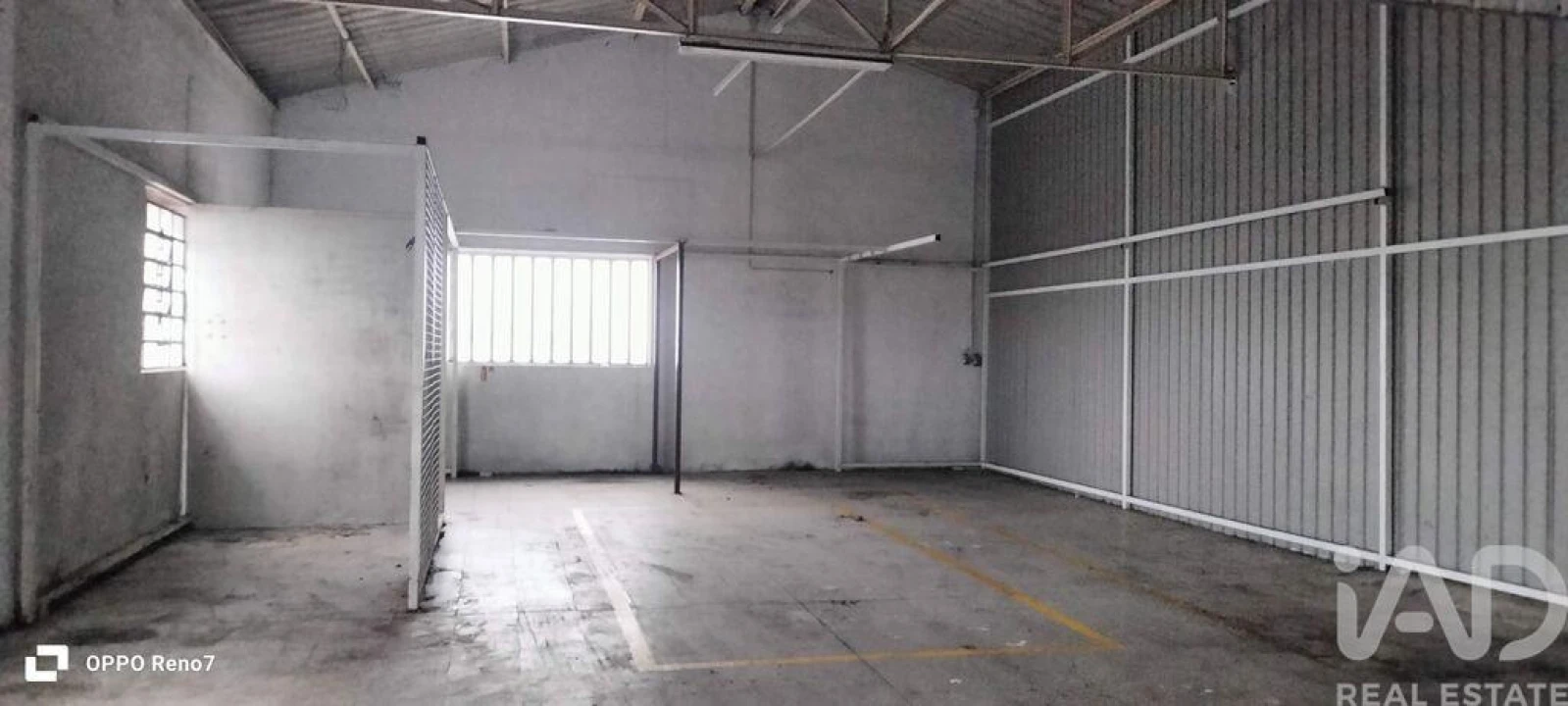 Armazém para Venda em Escapães Foto 17