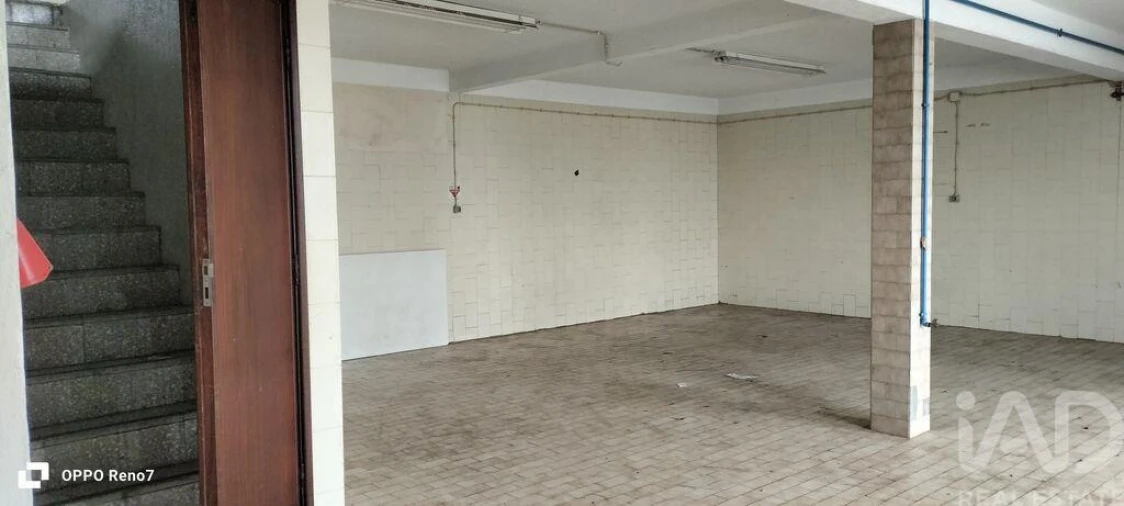 Armazém para Venda em Escapães Foto 12